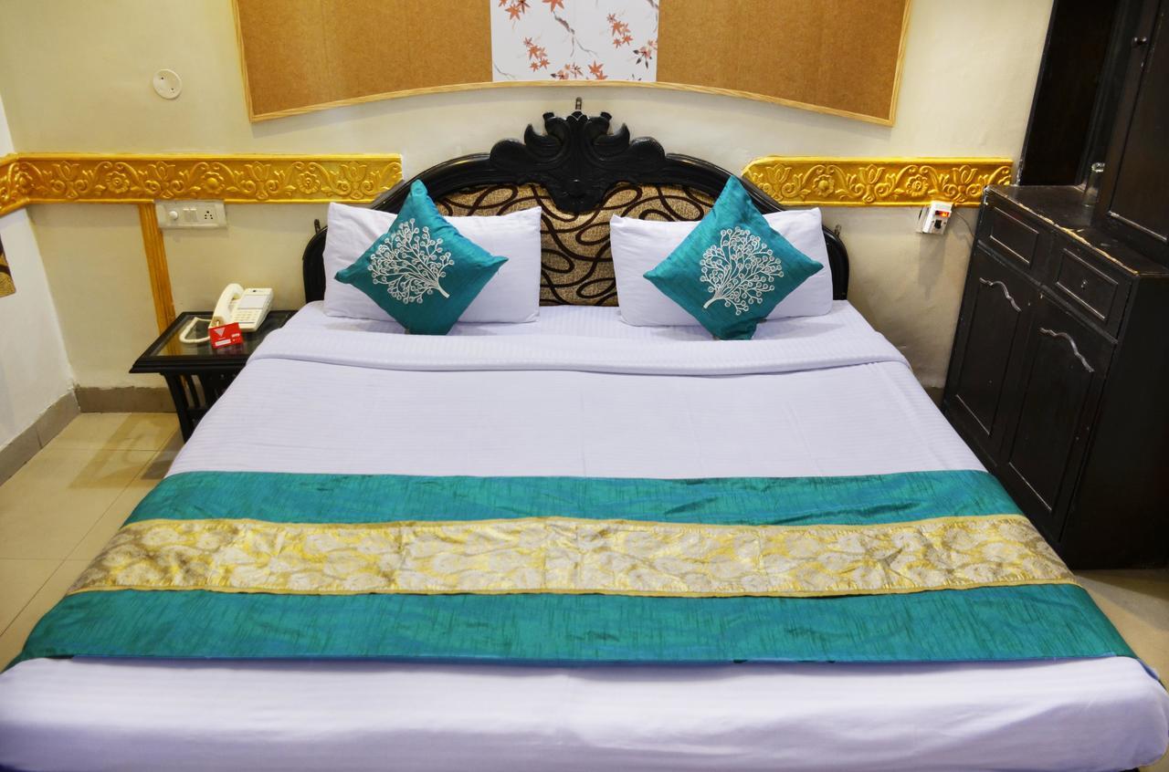 Hotel Oyo 5884 Amante Chandīgarh Esterno foto