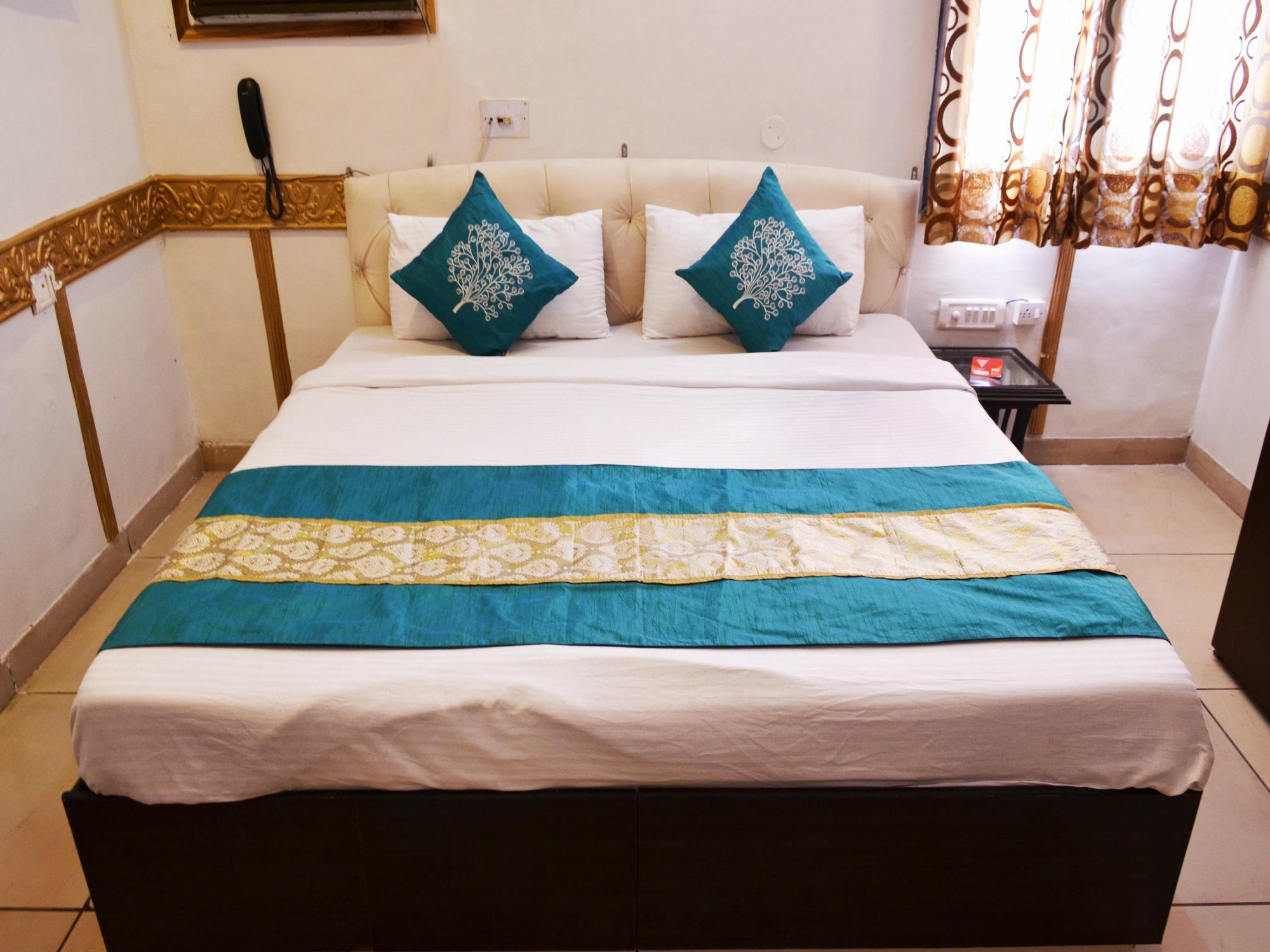 Hotel Oyo 5884 Amante Chandīgarh Esterno foto