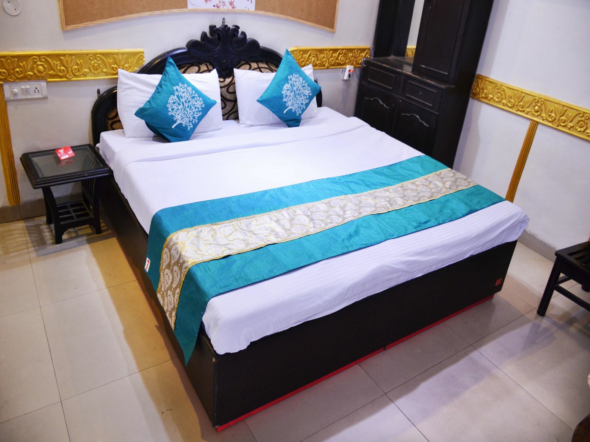 Hotel Oyo 5884 Amante Chandīgarh Esterno foto
